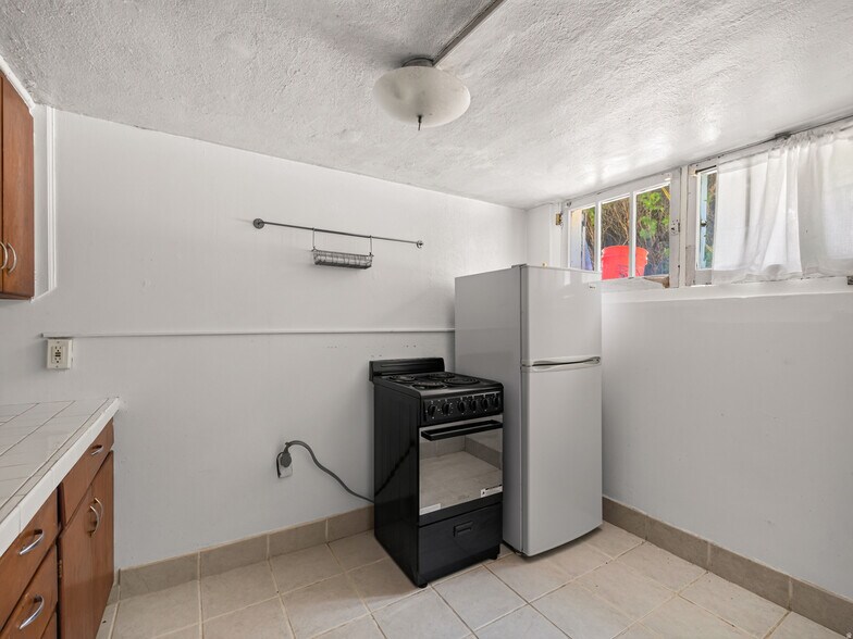 More Photos Of 457 E 100 S, Provo Apartments For Sale