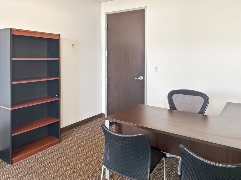 More Photos Of 303 N Stadium Blvd, Columbia Coworking Space