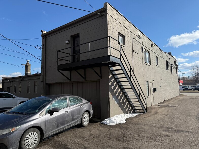 More Photos Of , Madison Heights Unknown For Sale