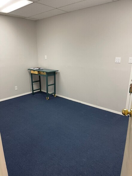More Photos Of 10 Union Ave, Lynbrook Medical For Sale