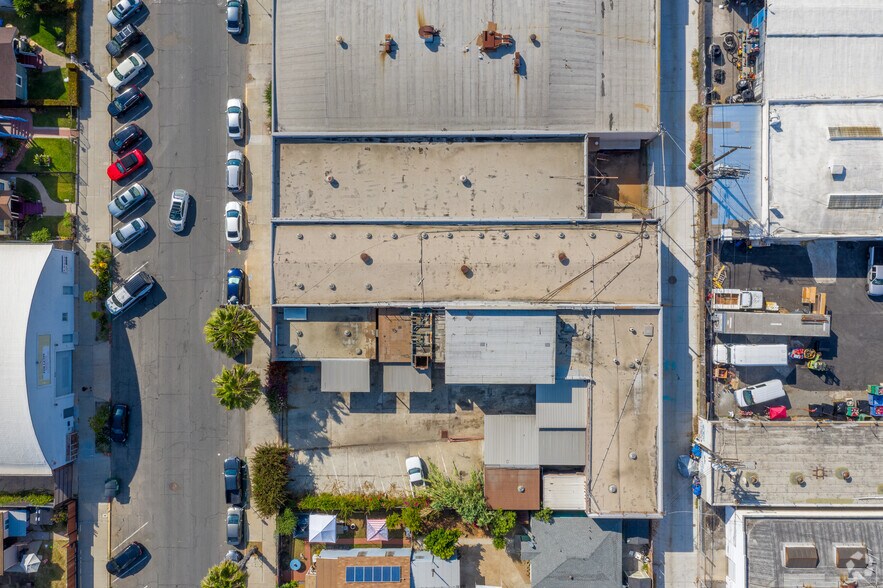 More Photos Of 2141 Newton Ave, San Diego Manufacturing For Lease