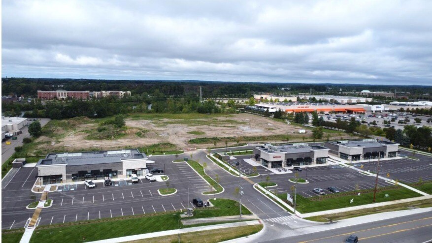 More Photos Of 291-299 Haggerty, Commerce Township Unknown For Lease