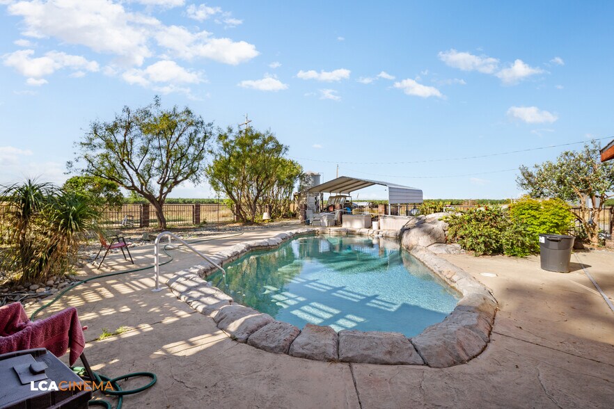 More Photos Of 15615 Magnolia Ave, Wasco Land For Sale