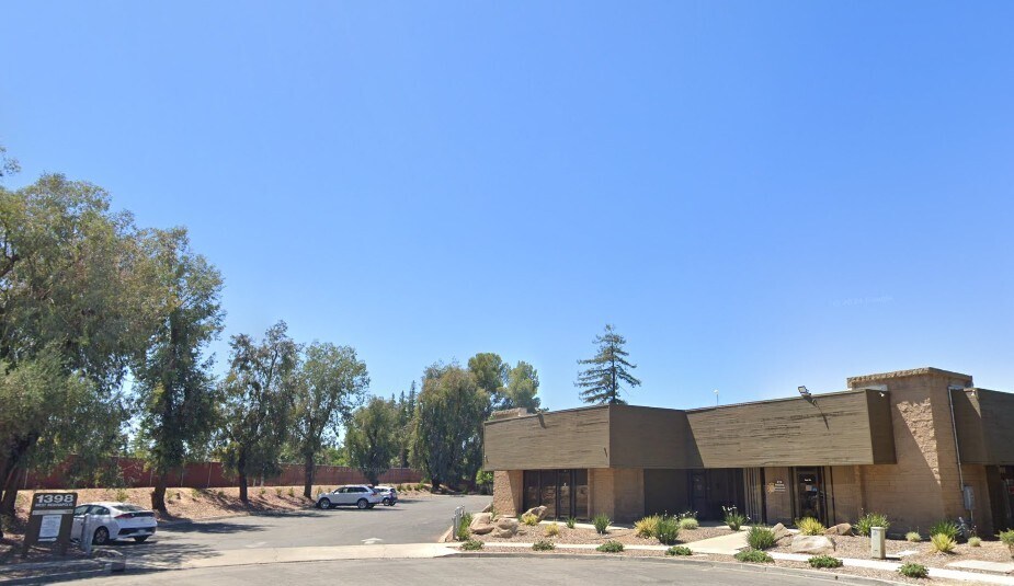 More Photos Of 1398 W Indianapolis Ave, Fresno Medical For Lease