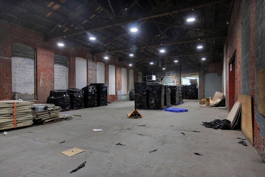 More Photos Of 701 Bingaman St, Reading Industrial For Sale