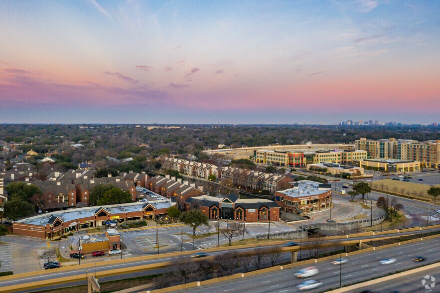 More Photos Of 9665-9669 N Central Expy, Dallas Unknown For Lease