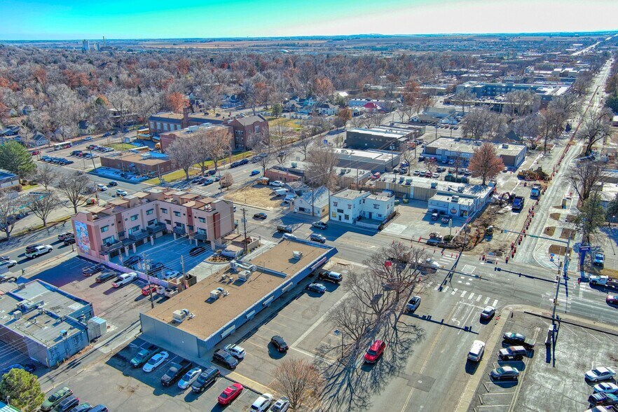 More Photos Of 900 Coffman St, Longmont General Retail For Lease