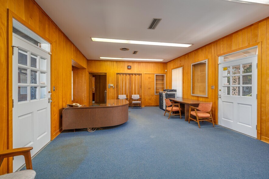More Photos Of 510 E Parker St, Bartow Office For Sale