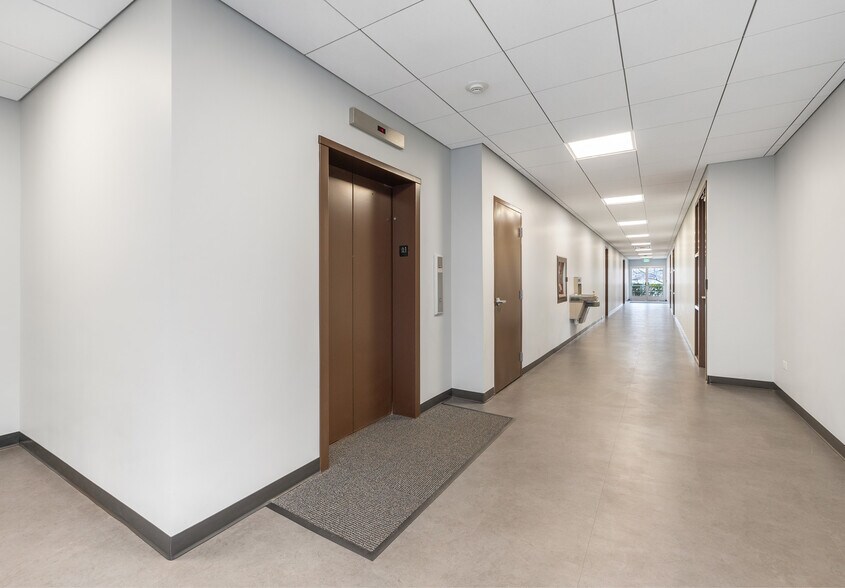 More Photos Of 1501 S Federal Way, Boise Office For Lease
