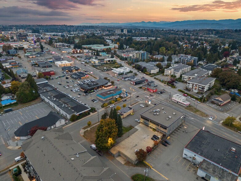 More Photos Of 33386 S Fraser Way, Abbotsford Freestanding For Sale