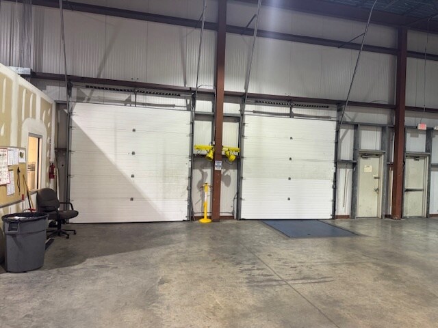 More Photos Of 2500 Hawkeye Ct, Virginia Beach Warehouse For Lease