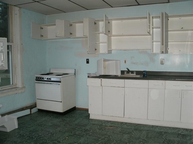 More Photos Of 2940 Cambria Rd, Hillsdale Apartments For Sale