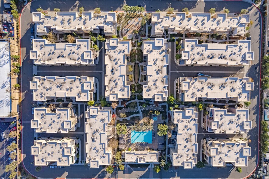 More Photos Of 612-620 E Carson St, Carson Apartments For Lease