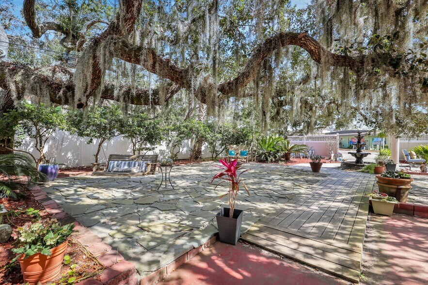 More Photos Of 24 Van Horne Ave, Tybee Island Hospitality For Sale