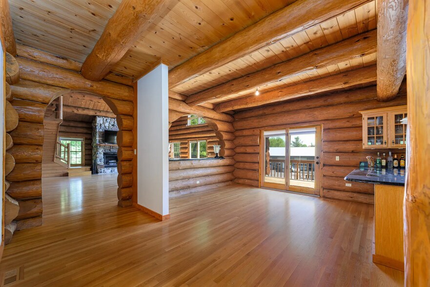 More Photos Of 4418 Richmond Rd, Ringwood Office For Sale