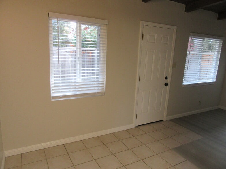 More Photos Of 310 Gladys Ave, Mountain View Apartments For Sale
