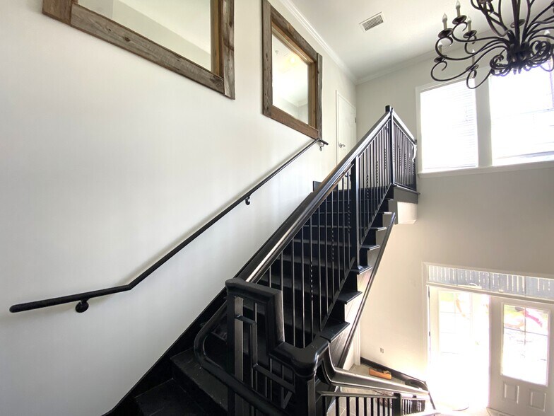 More Photos Of 1830 Peachtree Pky, Cumming Medical For Sale