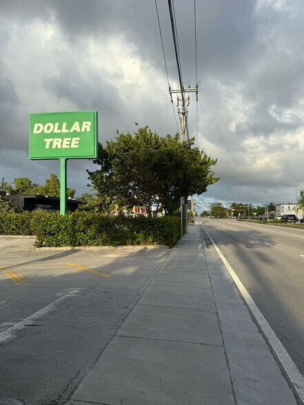 More Photos Of 1255 NW 103rd St, Miami Freestanding For Lease