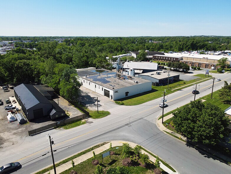 More Photos Of 151 8th Ave NW, Glen Burnie Warehouse For Lease