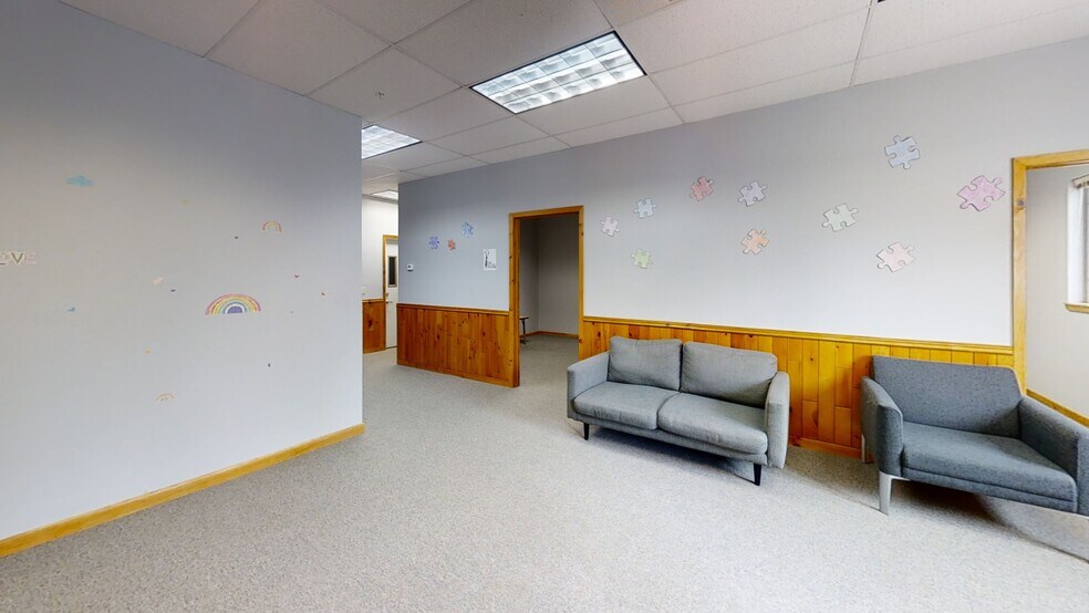 More Photos Of 112-118 S Main St, Medford Office For Sale