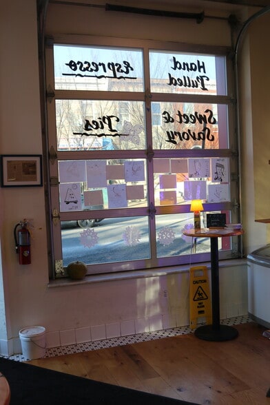 More Photos Of 3101 E Baltimore St, Baltimore General Retail For Sale