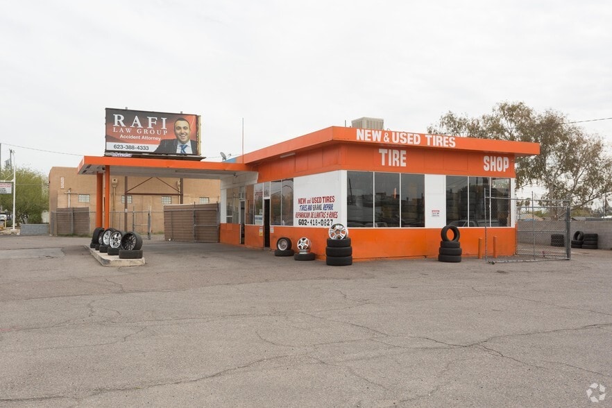 More Photos Of 649 W Hatcher Rd, Phoenix General Retail For Lease