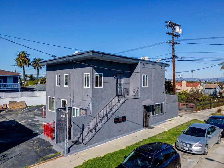 More Photos Of 7051-7053 3rd Ave, Los Angeles Storefront Retail Residential For Sale