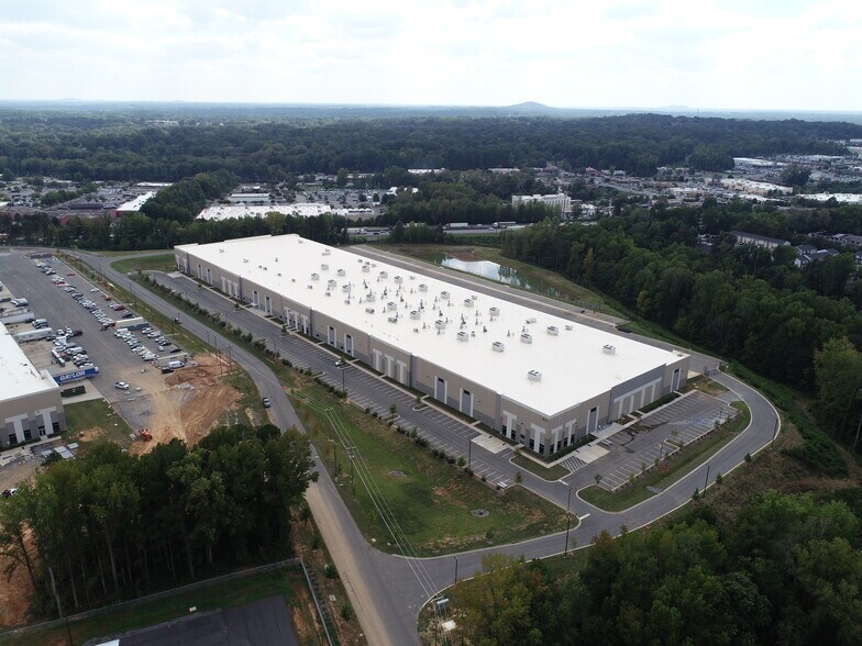 More Photos Of 525 Scalybark Rd, Gastonia Warehouse For Lease