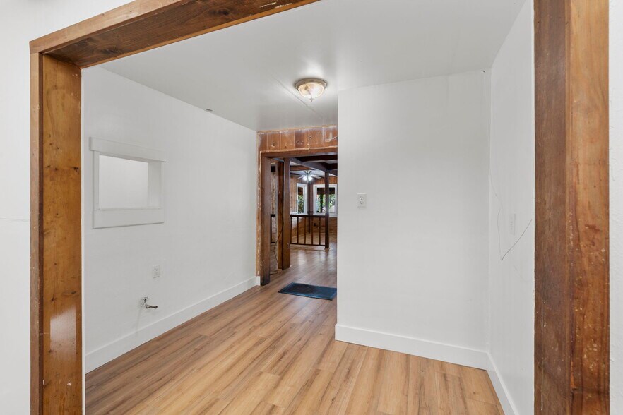 More Photos Of 961 Hwy 4, Arnold Flex For Sale