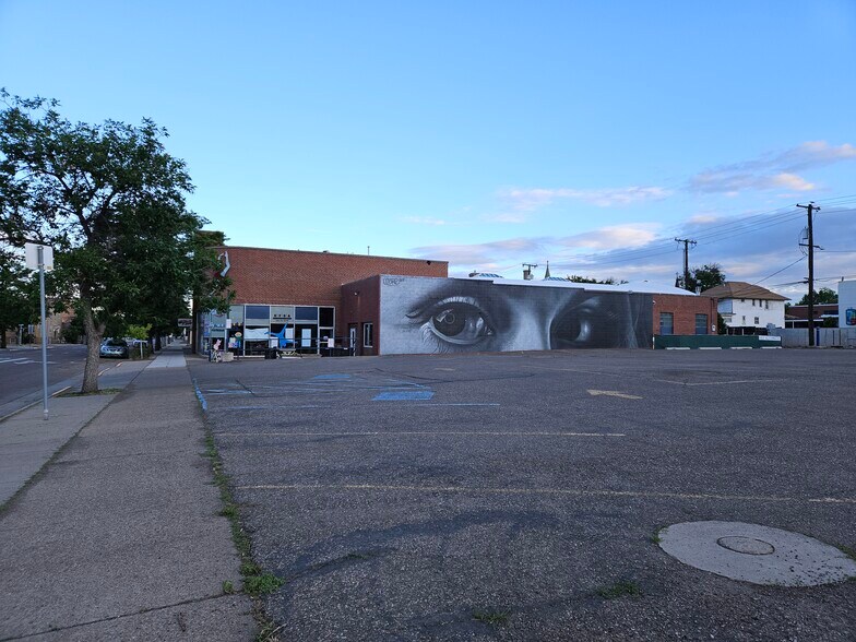 More Photos Of 815 N 1st Ave, Great Falls Auto Dealership For Lease