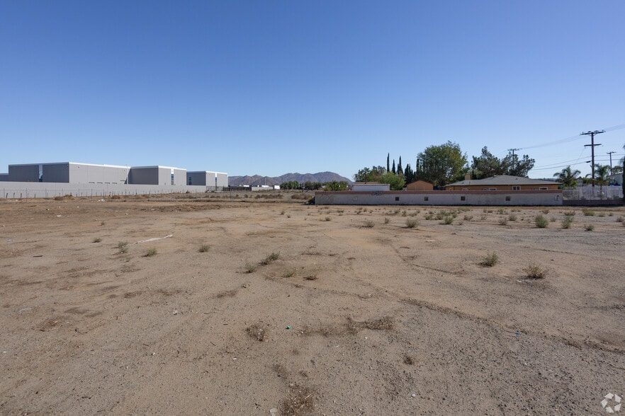 More Photos Of 2780 Rubidoux Blvd, Jurupa Valley Land For Lease
