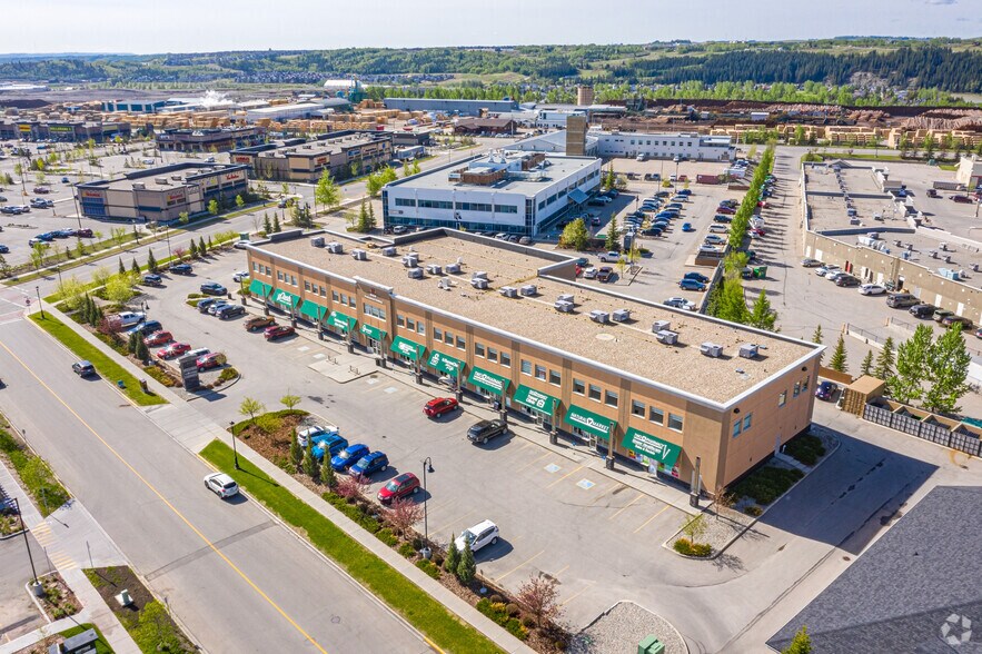 More Photos Of 100 Grand Blvd, Cochrane Medical For Lease