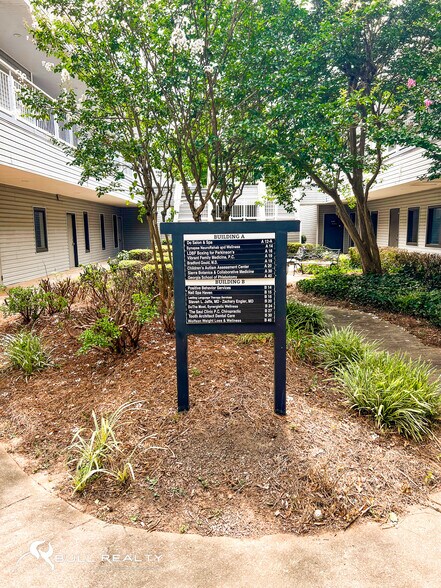 More Photos Of 6667 Vernon Woods Dr, Atlanta Medical For Lease