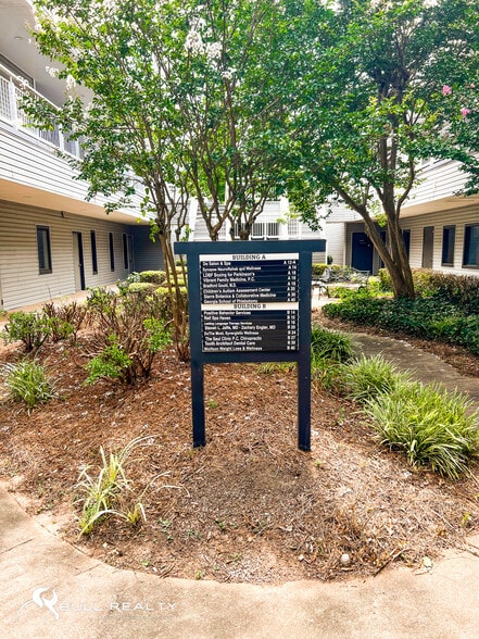More Photos Of 6667 Vernon Woods Dr, Atlanta Medical For Lease