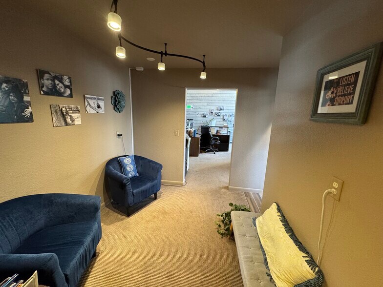 More Photos Of 1570 W 1st St, Loveland Loft Creative Space For Sale