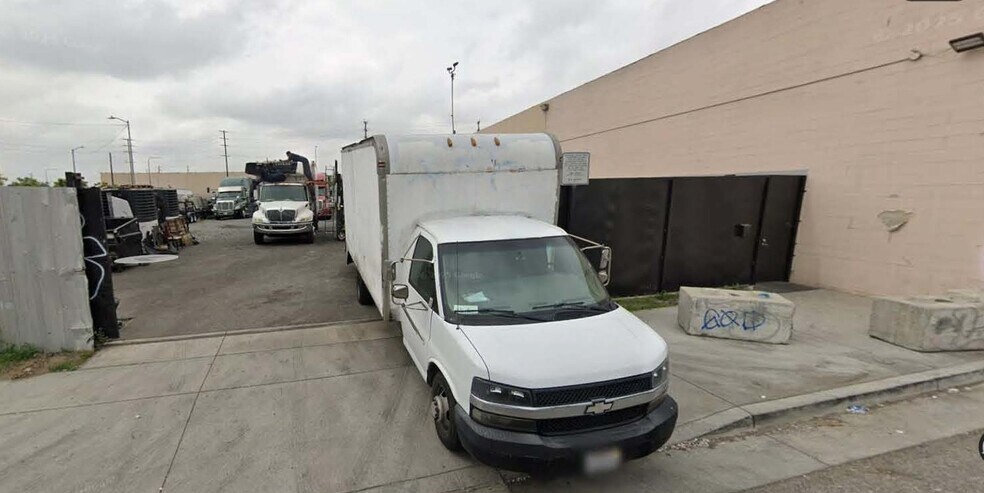 Primary Photo Of 2468 E 16th St, Los Angeles Land For Lease