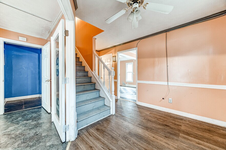 More Photos Of 2893 Mountain Industrial Blvd, Tucker Office For Sale