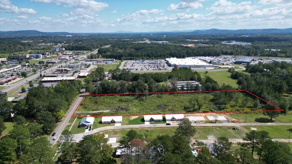 More Photos Of 717 Jones St SE, Attalla Land For Sale