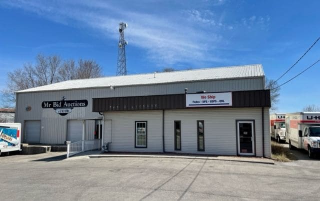 Primary Photo Of 722 S Liberty St, Muncie Flex For Sale