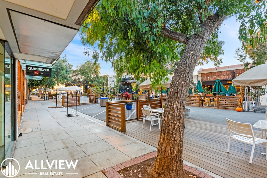 More Photos Of 265 Forest Ave, Laguna Beach Storefront For Lease