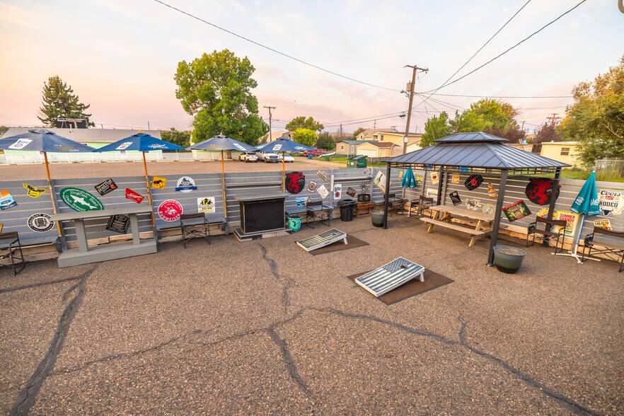 More Photos Of 1126 Smelter Ave NE, Black Eagle Bar For Sale