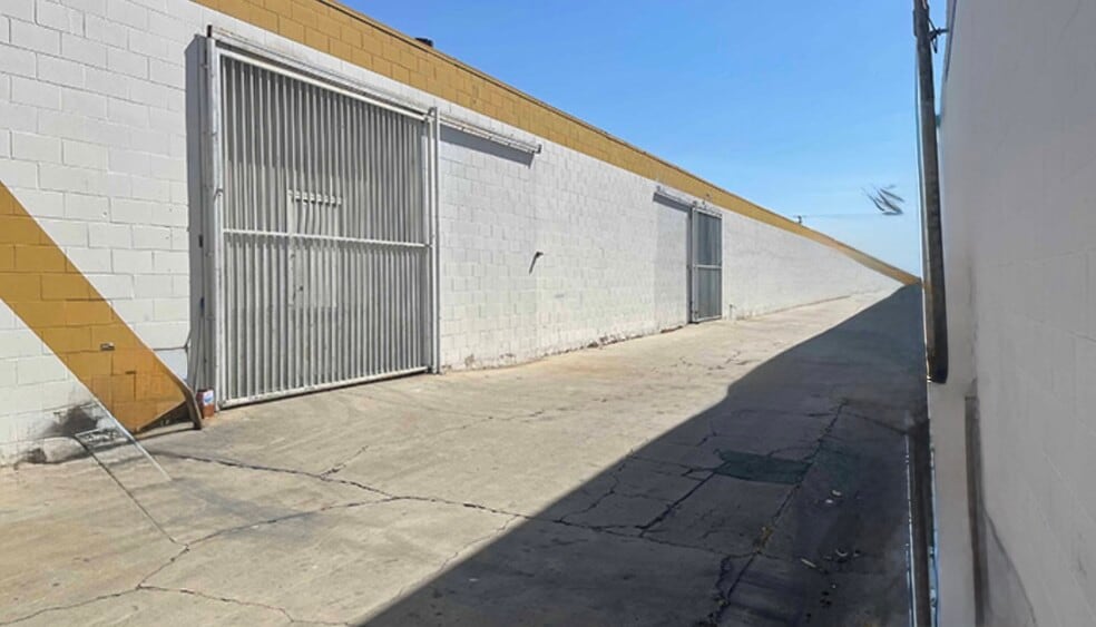 More Photos Of 2110 Edwards Ave, South El Monte Warehouse For Sale