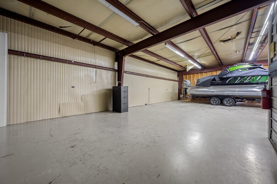 More Photos Of 117 Prince St, Shelbyville Specialty For Sale