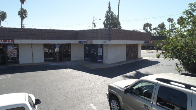 More Photos Of 5300 Arlington Ave, Riverside Freestanding For Sale