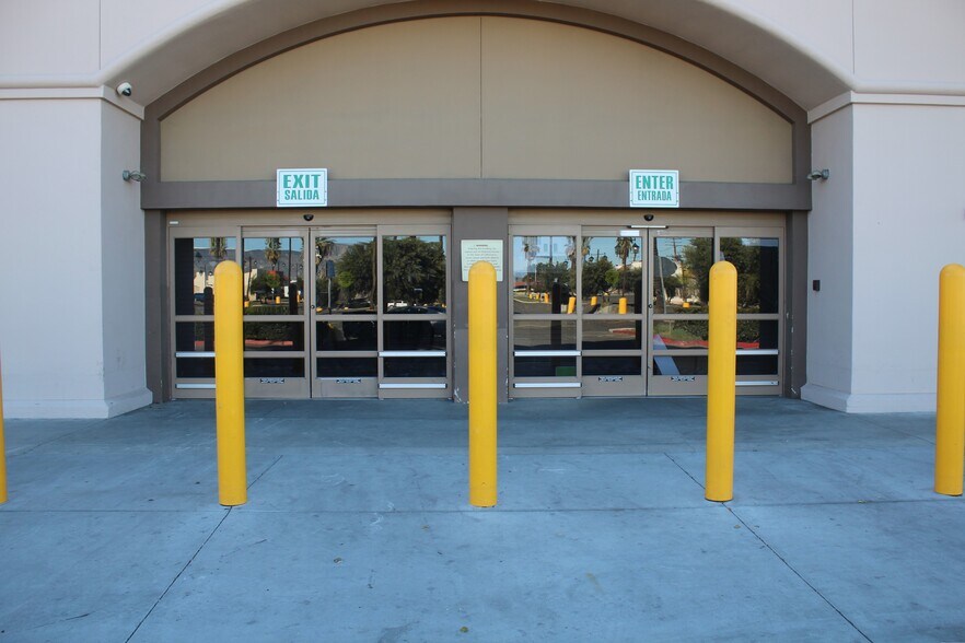 More Photos Of 869 W Florida Ave, Hemet Unknown For Lease