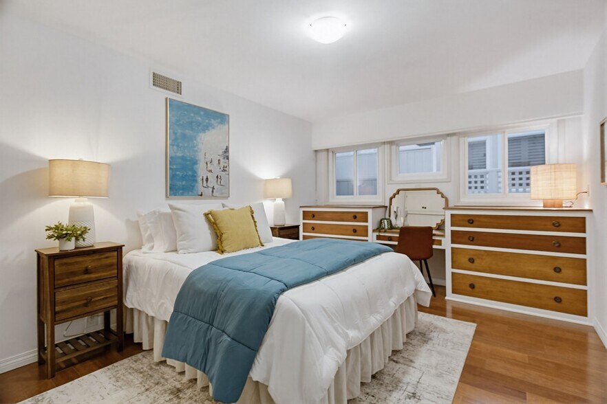 More Photos Of 829 Avalon Ct, San Diego Apartments For Sale