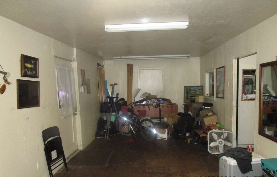 More Photos Of 361 S Riverside Dr, Fort Worth Auto Repair For Sale