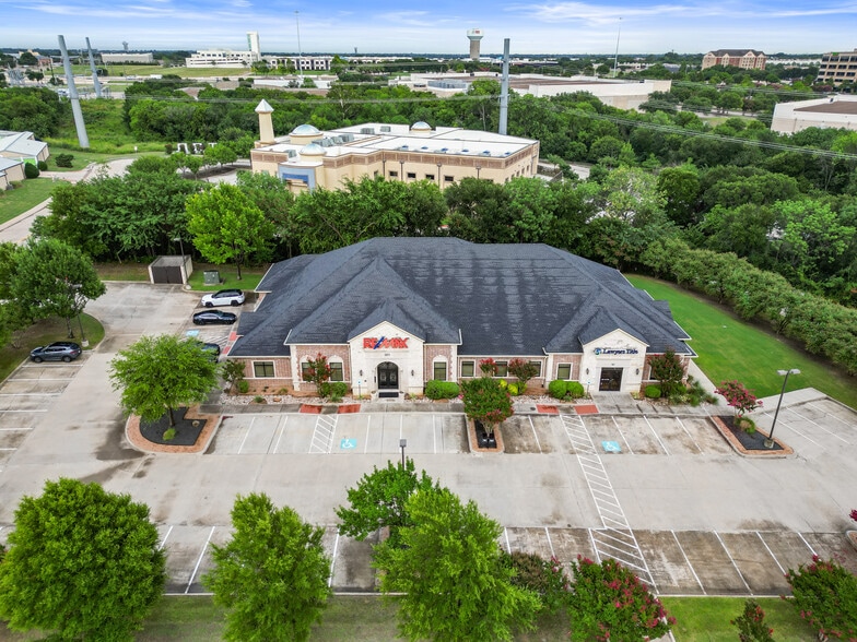 More Photos Of 301 S Watters Rd, Allen Office For Lease