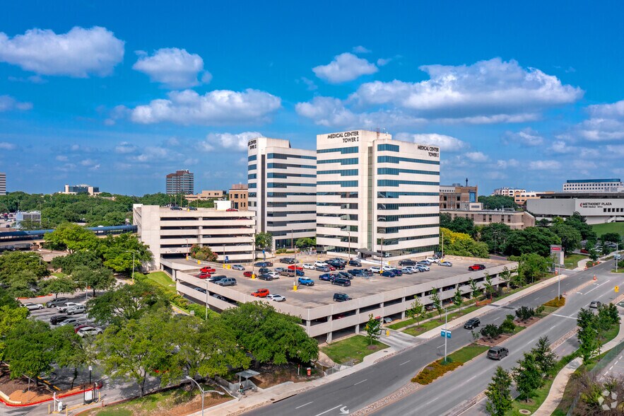More Photos Of 7950 Floyd Curl Dr, San Antonio Medical For Lease