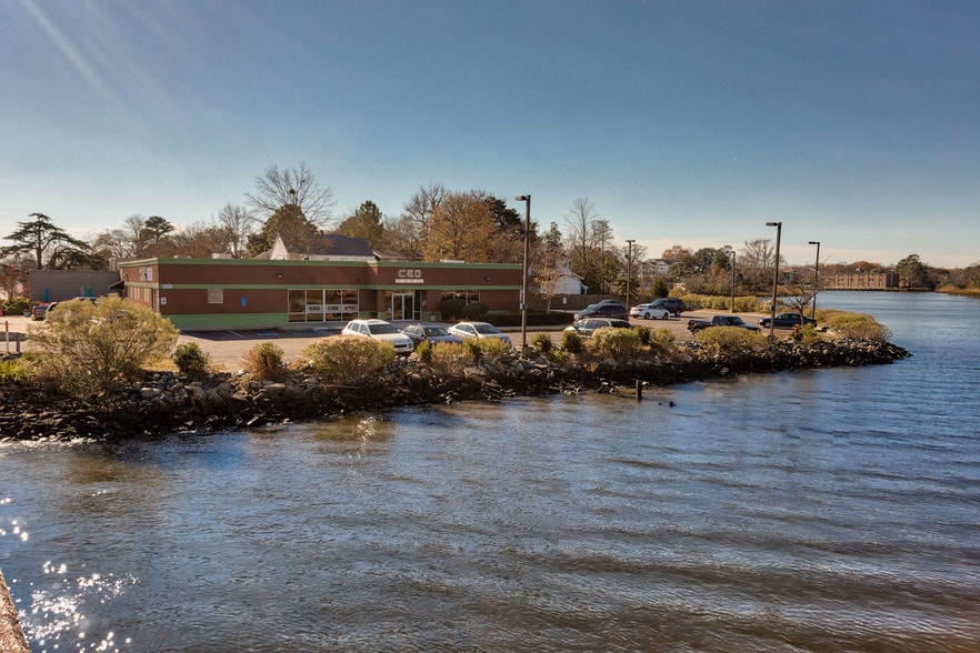 More Photos Of 5215 Colley Ave, Norfolk Office For Lease